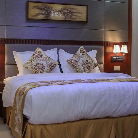 The 40Th Pearl Hotel Suites Jidda Eksteriør bilde