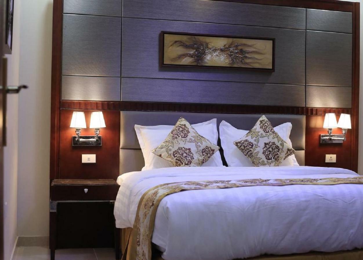 The 40Th Pearl Hotel Suites Jidda Eksteriør bilde