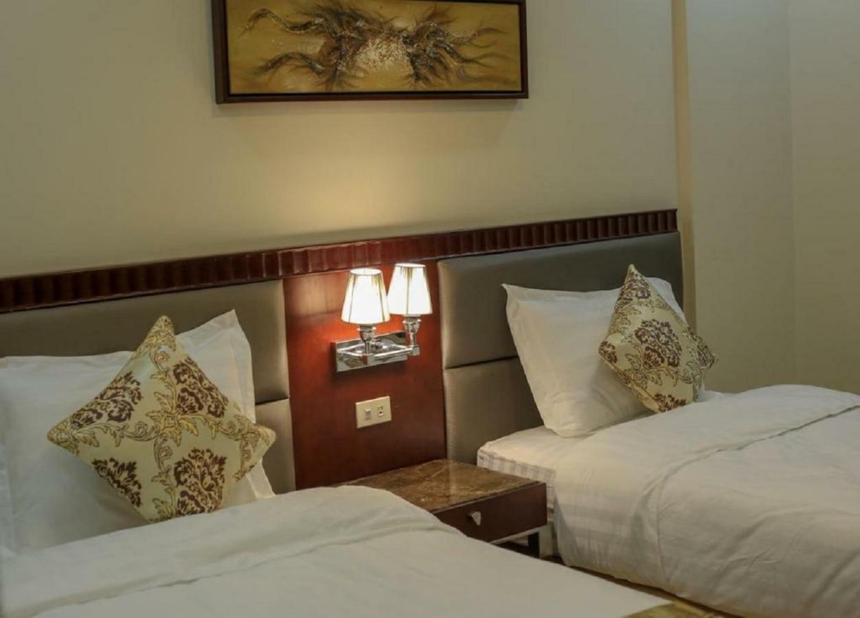 The 40Th Pearl Hotel Suites Jidda Eksteriør bilde